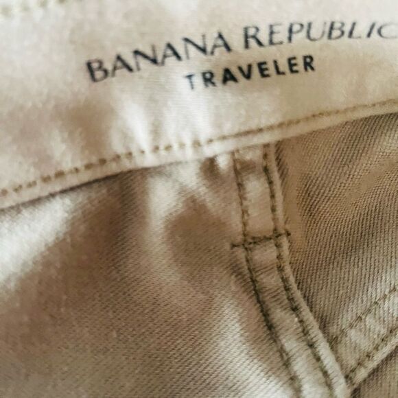 Banana Republic Traveler Athletic Tapered Fit 5 pocket style pants size 30/32. - Picture 8 of 8